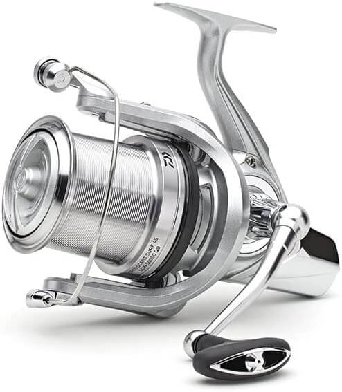 moulinet pour pêche au surfcasting daiwa crosscast